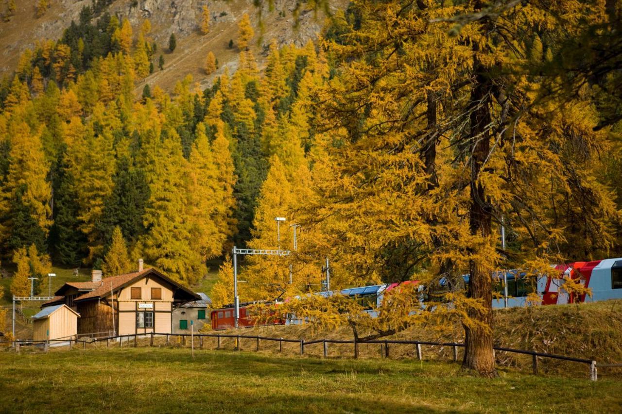 Gasthaus Spinas Bever Exterior foto